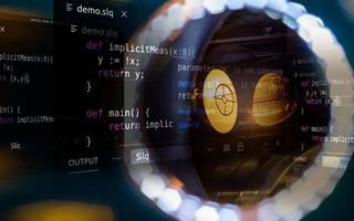 射阳 api php源码,下载的php源码怎么运行呢？